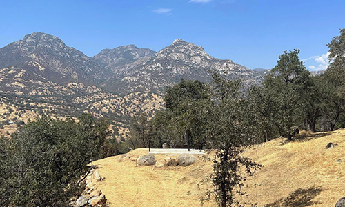 Oak Grove Drive, Three Rivers, California