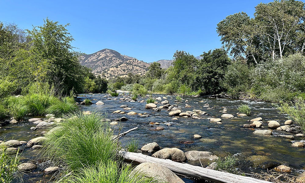 42001 North Fork Drive, Three Rivers, CA 93271