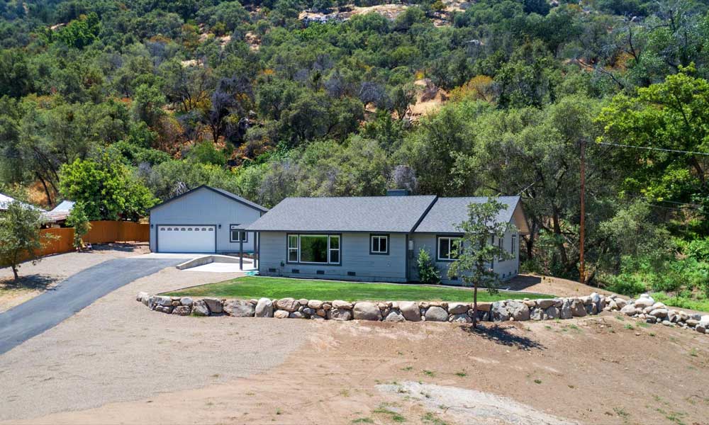 42923 N Fork Drive, Three Rivers, CA 93271